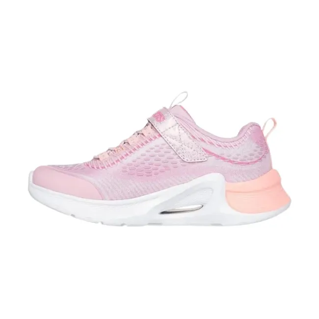 Tênis Skechers infantil rosa claro visto de lado mostrando detalhes do cadarço elástico e sola flexível